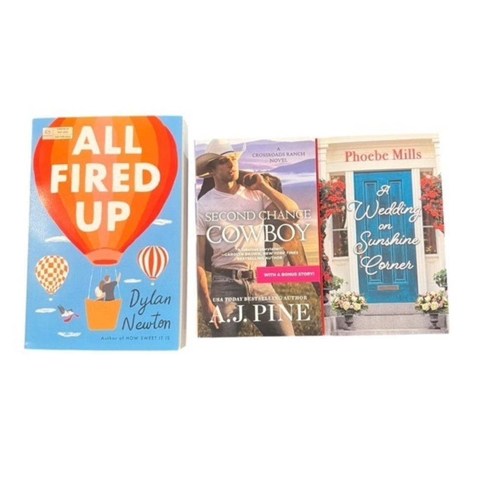 Bundle Of 3 Romance Paperback Books Second Chance Cowboy + 2 More‎ Mills/Newton